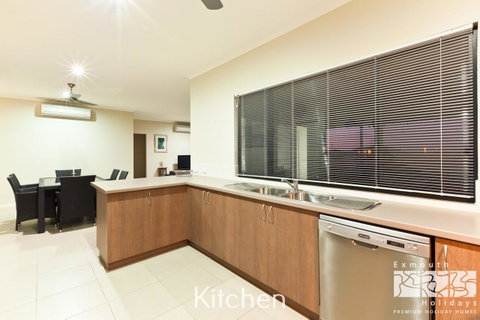 3 Kestrel Place - VIC Tourism 5
