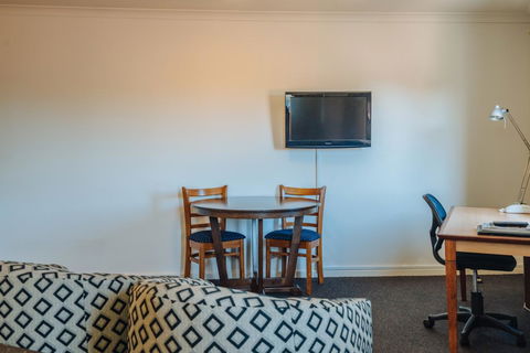 Canning Bridge Auto Lodge - VIC Tourism 34