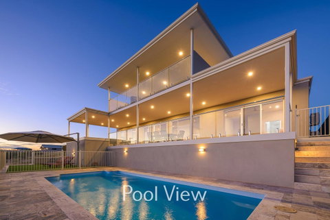 32 Corella Court - VIC Tourism 0