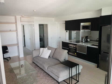 Modern Northbridge Apartment - VIC Tourism 8