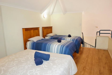 Osprey Holiday Village Unit 119 - VIC Tourism 9