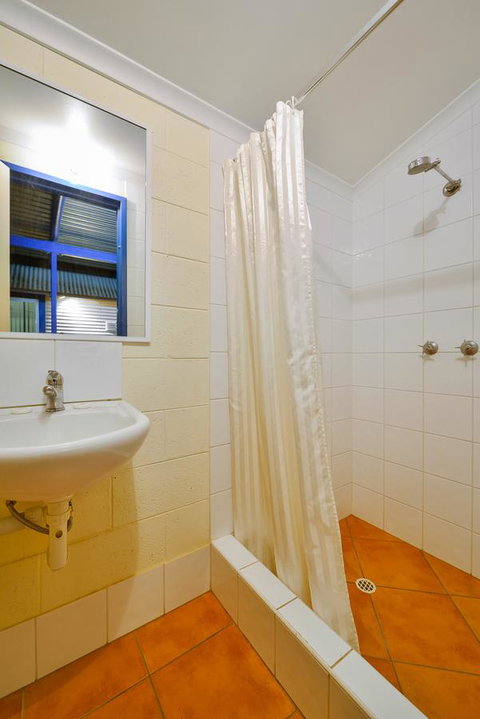 Osprey Holiday Village Unit 119 - VIC Tourism 13