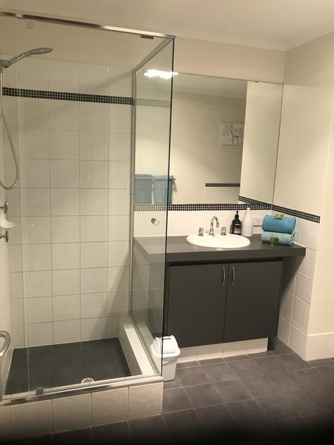 THE SANCTUARY LUXURY HOLIDAY HOME - VIC Tourism 7