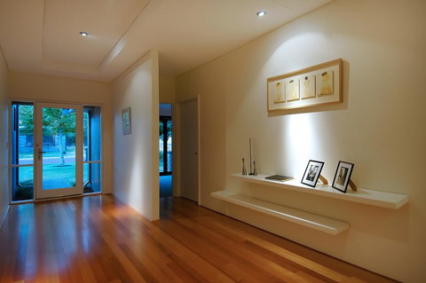 THE SANCTUARY LUXURY HOLIDAY HOME - VIC Tourism 12