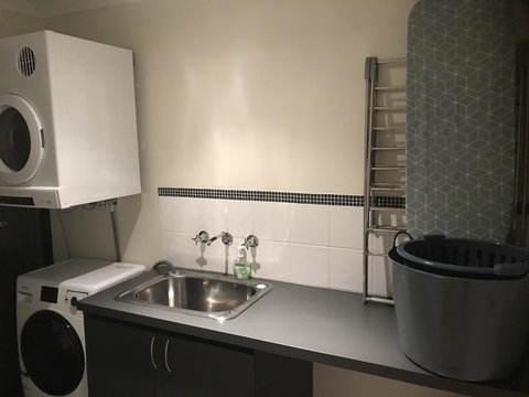 THE SANCTUARY LUXURY HOLIDAY HOME - VIC Tourism 29