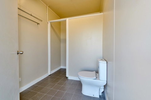Getaway Villas Unit 389 - VIC Tourism 4