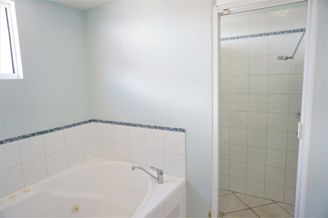 Osprey Holiday Village Unit 120 - Plenty Of Room For A Large Family - VIC Tourism 12