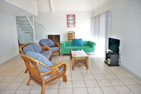 Osprey Holiday Village Unit 120 - Plenty Of Room For A Large Family - VIC Tourism 3