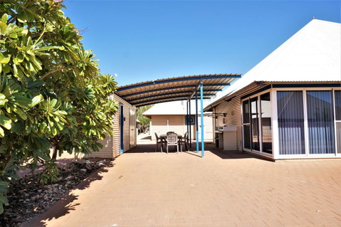 Osprey Holiday Village Unit 120 - Plenty Of Room For A Large Family - VIC Tourism 17