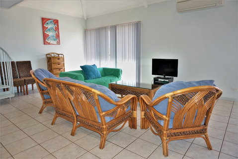 Osprey Holiday Village Unit 120 - Plenty Of Room For A Large Family - VIC Tourism 2