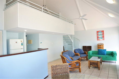 Osprey Holiday Village Unit 120 - Plenty Of Room For A Large Family - VIC Tourism 0
