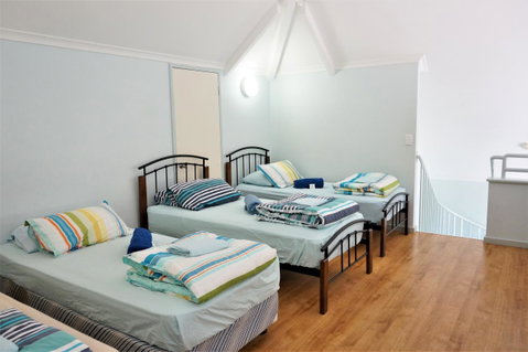 Osprey Holiday Village Unit 120 - Plenty Of Room For A Large Family - VIC Tourism 10