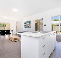 Victoria Park Town House - VIC Tourism
