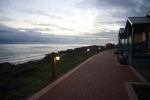 Dongara Tourist Park - VIC Tourism 13