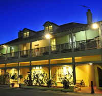 Clifton Motel  Grittleton Lodge - VIC Tourism