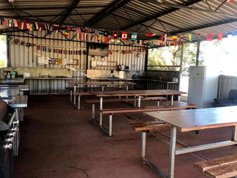 Tom Price Tourist Park - VIC Tourism 4