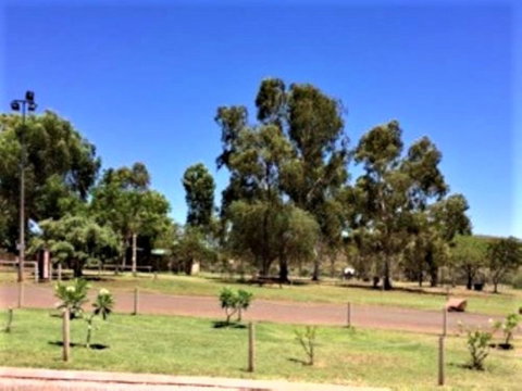 Tom Price Tourist Park - VIC Tourism 10