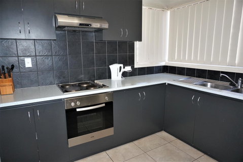 9 Krait Street - Perfect For Large Groups Or Families Alike - VIC Tourism 7