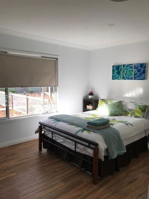 The Mains Guest House 2 Bedroom Farm Stay - VIC Tourism 1
