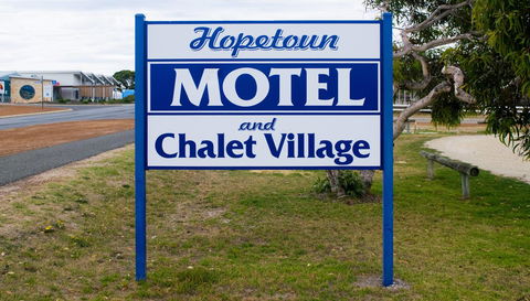 Hopetoun Motel & Chalet Village - VIC Tourism 5