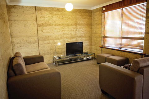 Hopetoun Motel & Chalet Village - VIC Tourism 41