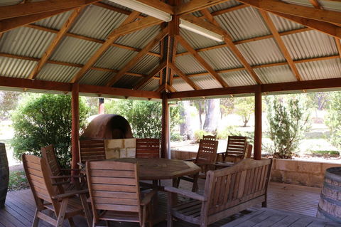 Burton Farmhouse - VIC Tourism 5