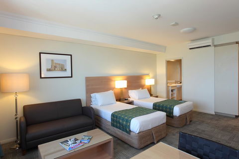 Bunbury Hotel Koombana Bay - VIC Tourism 31