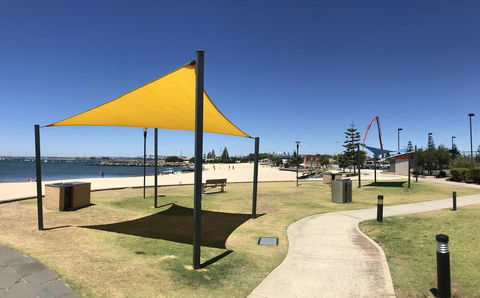 Bunbury Hotel Koombana Bay - VIC Tourism 28