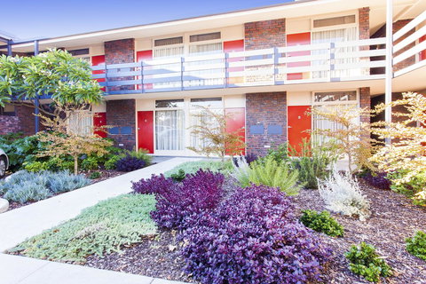 Kings Park Motel - VIC Tourism 4