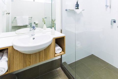 Kings Park Motel - VIC Tourism 21