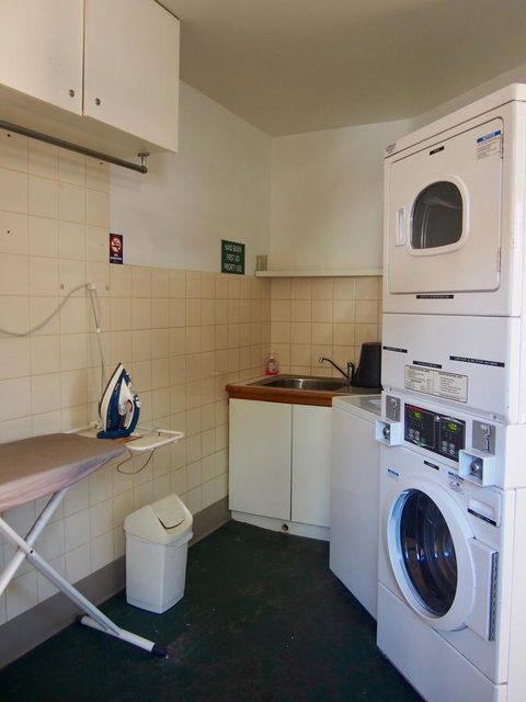 Kings Park Motel - VIC Tourism 34