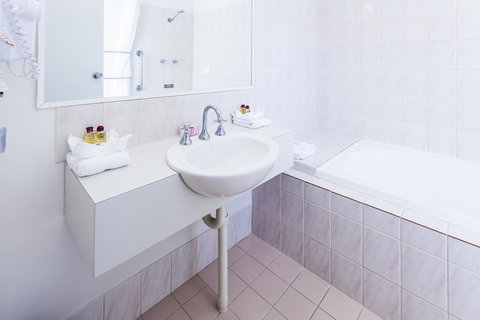 Kings Park Motel - VIC Tourism 1