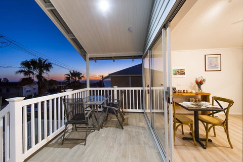 North Beach BnB - VIC Tourism 0