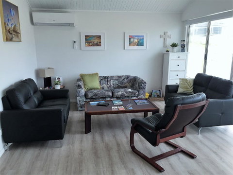 North Beach BnB - VIC Tourism 5