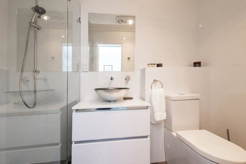 North Beach BnB - VIC Tourism 11