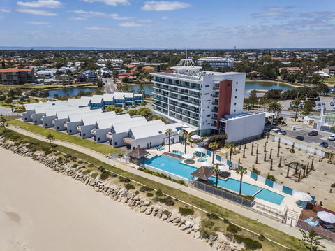 A 406 FANTASTIC OCEAN BEACH And MARINA VIEW APT - MANDURAH - VIC Tourism 7