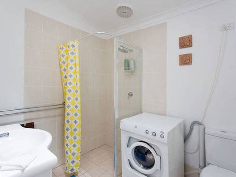 Sunset Cottage - VIC Tourism 7