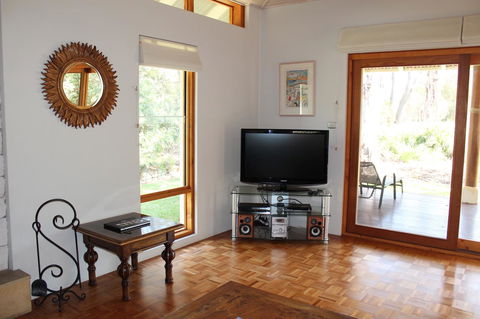 Moana Spa Villas - Prime Yallingup Location - VIC Tourism 13
