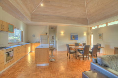 Moana Spa Villas - Prime Yallingup Location - VIC Tourism 15