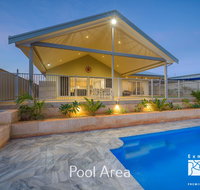 20 Madaffari Drive - Pool and Jetty - VIC Tourism