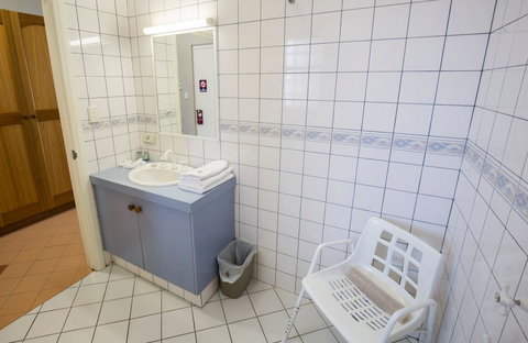 Esplanade Hotel Busselton - VIC Tourism 39