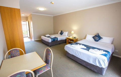 Esplanade Hotel Busselton - VIC Tourism 17