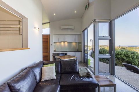 Aquatic Visions - VIC Tourism 10