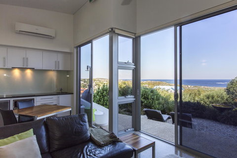 Aquatic Visions - VIC Tourism 13