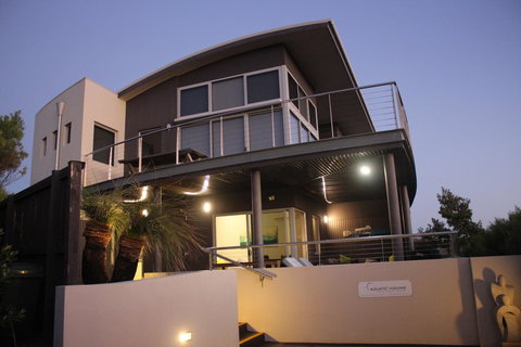 Aquatic Visions - VIC Tourism 21