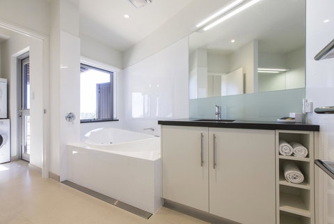 Aquatic Visions - VIC Tourism 19