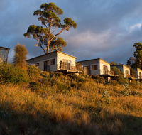 Swansea Beach Chalets - VIC Tourism
