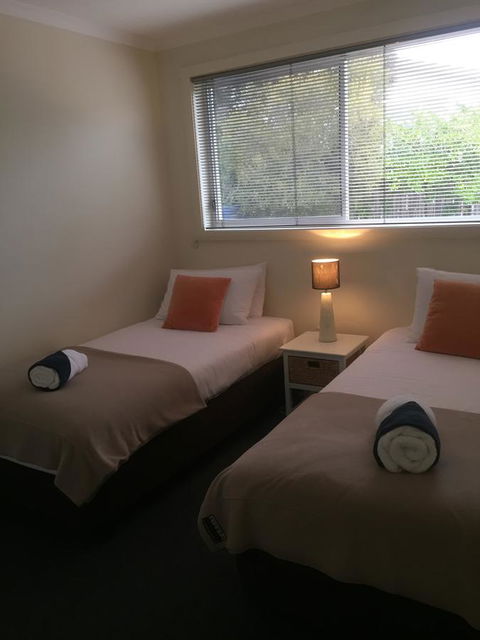 Old Pier Apartments - VIC Tourism 10