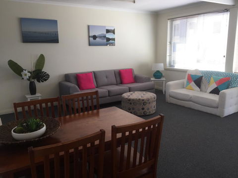 Old Pier Apartments - VIC Tourism 2