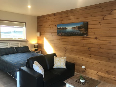 Loma Cottages - VIC Tourism 14